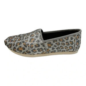 TOMS SILVER GLITTER CHEETAH‎ PRINT SLIP-ON FLAT SHOES WOMEN'S SIZE 6